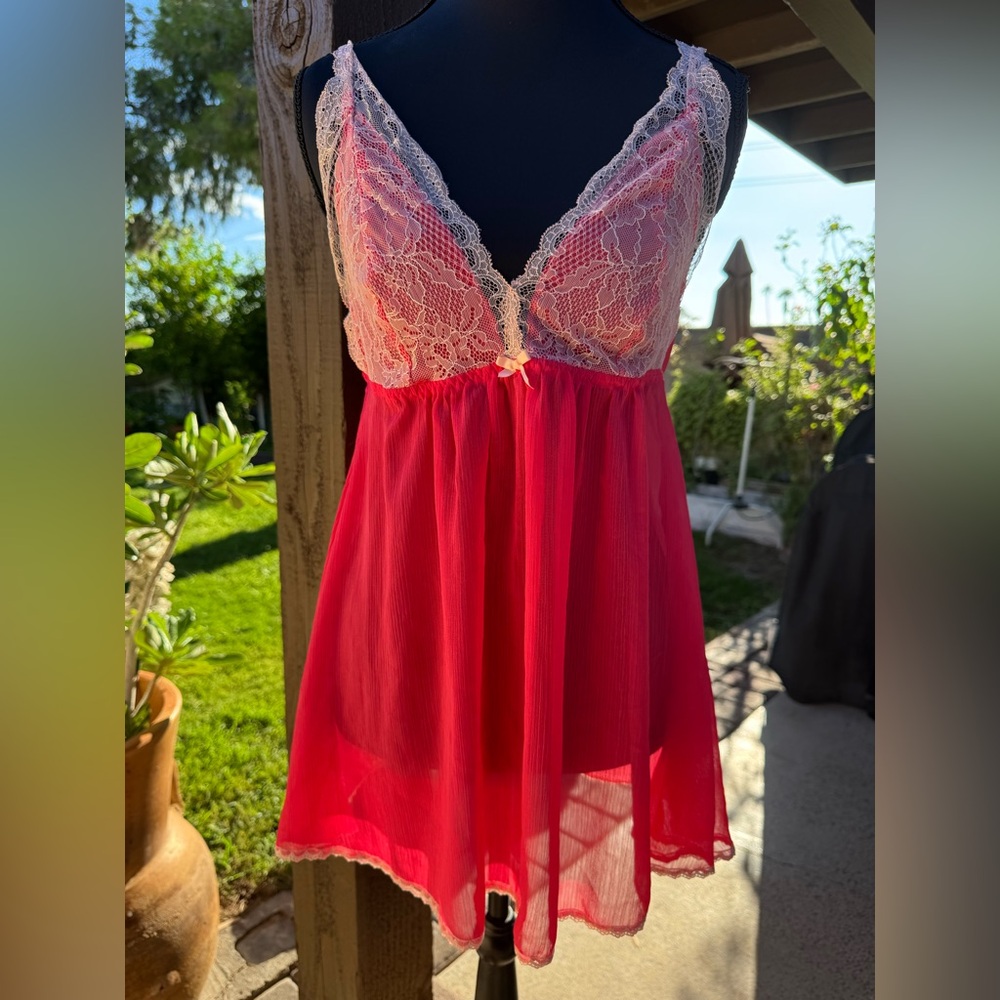 Gilligan & O'Malley Vibrant Pink Intimates